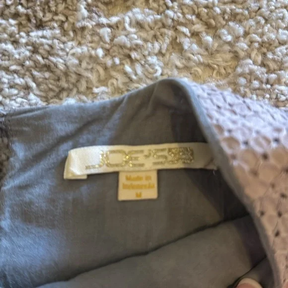 🍍Joes dress 🍍button back🍍Sz Med🍍Pit to Pit 19”🍍length 32”🍍 - Picture 2 of 3